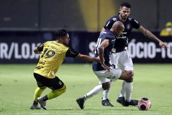 Remo 3×0 Castanhal (Vinícius Kiss e Fredson) Remo 3×0 Castanhal (Vinícius Kiss e Fredson)