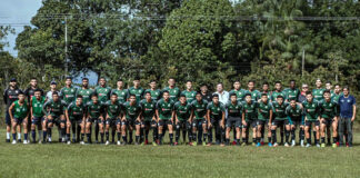 Base azulina treina no CT do Remo