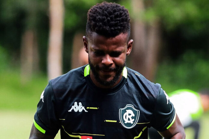 Erick Flores Erick Flores