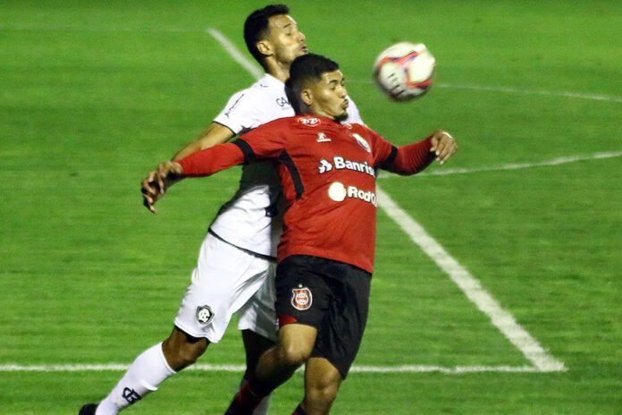 Brasil-RS 1×1 Remo (Rafael Jansen) Brasil-RS 1×1 Remo (Rafael Jansen)