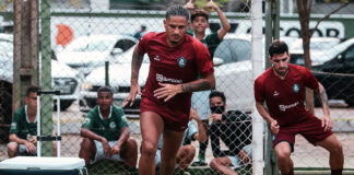 Gedoz exalta modelo de jogo do Remo com Felipe Conceição: “Temos uma identidade” Felipe Gedoz e Thiago Ennes