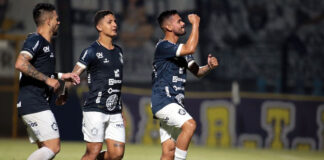 Remo 9×0 Galvez-AC (Rafinha, Tiago Miranda e Wallace)