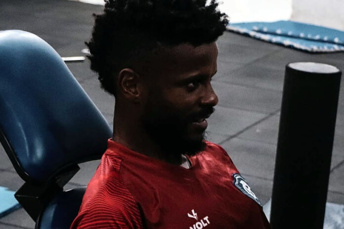 Erick Flores Erick Flores