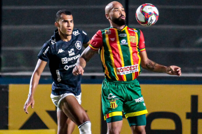 Remo 0×2 Sampaio Corrêa-MA (Romércio e Paulo Sérgio) Remo 0×2 Sampaio Corrêa-MA (Romércio e Paulo Sérgio)