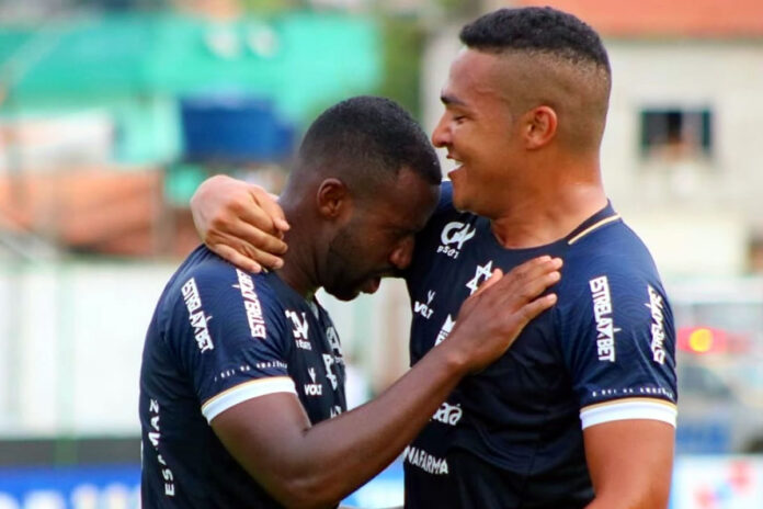 Itupiranga 0×3 Remo (Bruno Alves e Welthon) Itupiranga 0×3 Remo (Bruno Alves e Welthon)