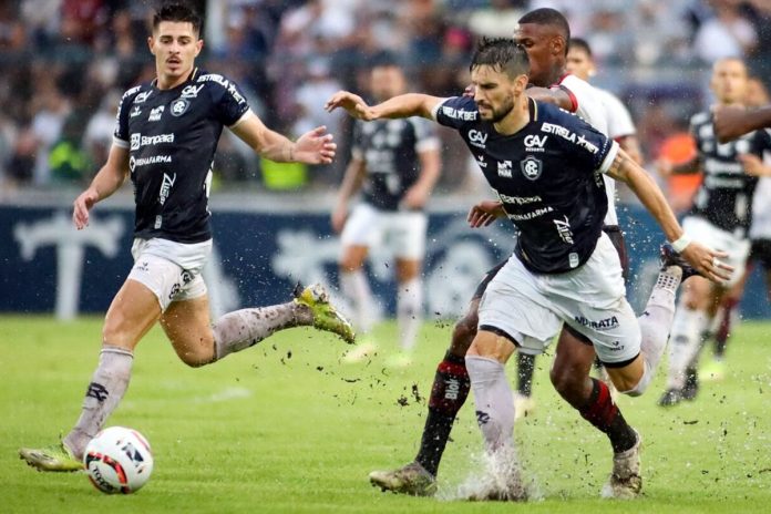 Remo 2×1 Vitória-BA (Leonan e Rodrigo Pimpão)