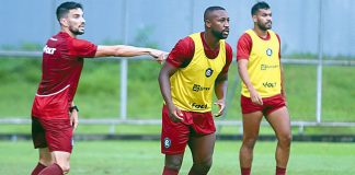 Rodrigo Pimpão, Bruno Alves e Brenner