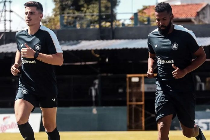 Leonan e Lucas Mendes