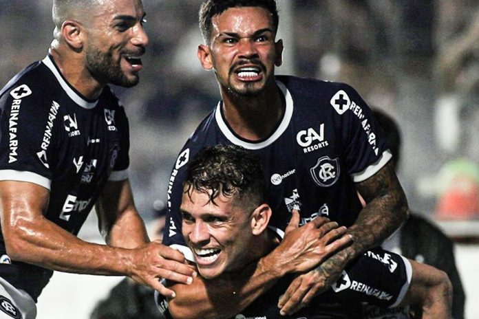 Remo 4×2 Cametá (Rodriguinho, Pingo e Fabinho) – Foto: Samara Miranda (Clube do Remo)