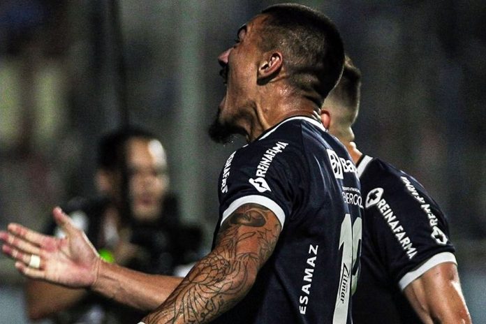 Remo 3×0 São Raimundo (Richard Franco) – Foto: Samara Miranda (Clube do Remo) Remo 3×0 São Raimundo (Richard Franco) – Foto: Samara Miranda (Clube do Remo)