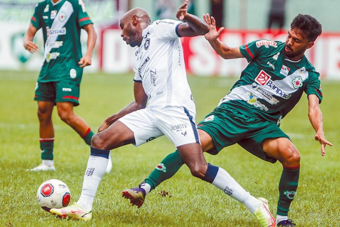 Tuna 1×2 Remo (Jean Silva) – Foto: Igor Mota (O Liberal) Tuna 1×2 Remo (Jean Silva) – Foto: Igor Mota (O Liberal)