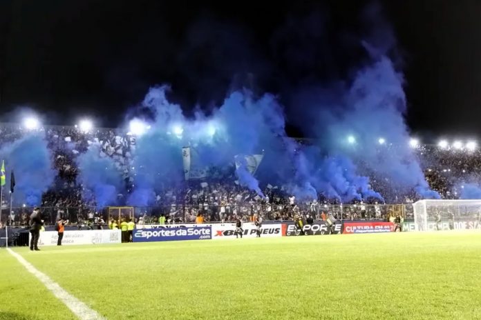 Fenômeno Azul no Baenão – Foto: Beatriz Reis