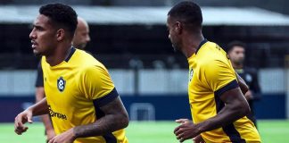 Kevin e Muriqui – Foto: Samara Miranda (Clube do Remo)