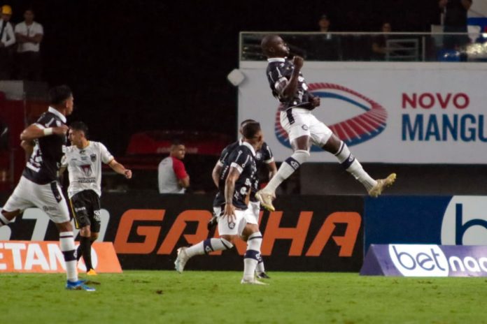 Remo 2×1 Volta Redonda-RJ (Diego Ivo) – Foto: Fernando Torres