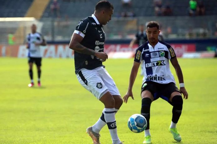Remo 3×1 Altos-PI (Elton) – Foto: Samara Miranda (Clube do Remo)