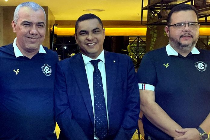 Nelson Tupinambá, Marco Pina e Gilmar Nascimento – Foto: Alexandre Alencar (Roma News)