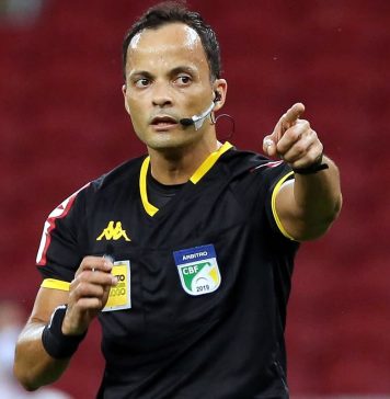 CBF define trio do DF para jogo do Remo contra o Santos-SP na Vila Belmiro Sávio Pereira Sampaio (DF) – Foto: César Grecco (Palmeiras-SP)