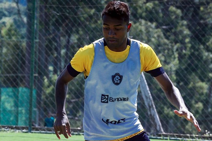 Kelvin – Foto: Samara Miranda (Clube do Remo) Kelvin – Foto: Samara Miranda (Clube do Remo)