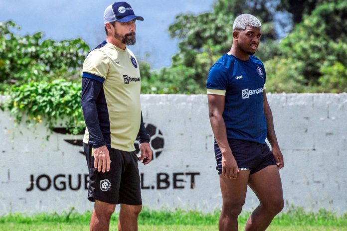 Gustavo Morínigo e Jaderson – Foto: Samara Miranda (Clube do Remo)