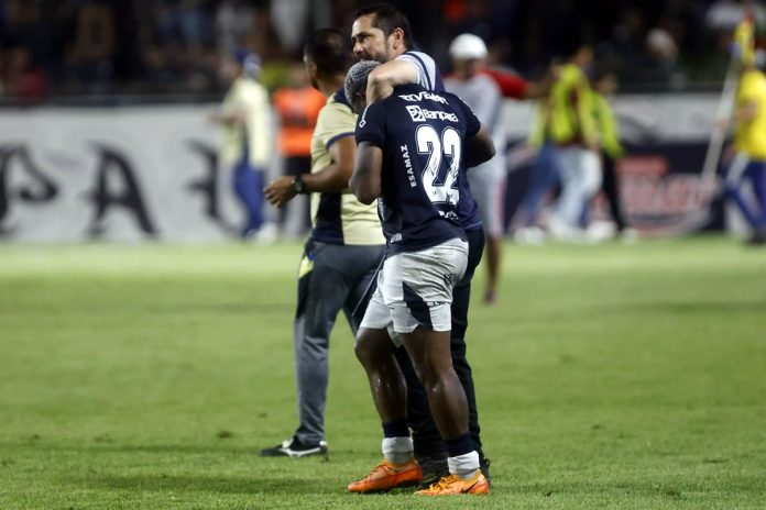 Jaderson e Gustavo Morínigo – Foto: Thiago Gomes (O Liberal)