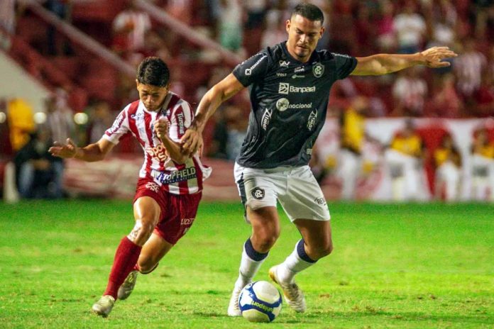 Náutico-PE 4×1 Remo (Jonilson) – Foto: Samara Miranda (Clube do Remo)