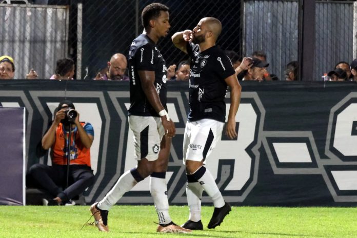 Remo 1×0 Floresta-CE (Ribamar e Ytalo) – Foto: Mauro Ângelo (Diário do Pará)