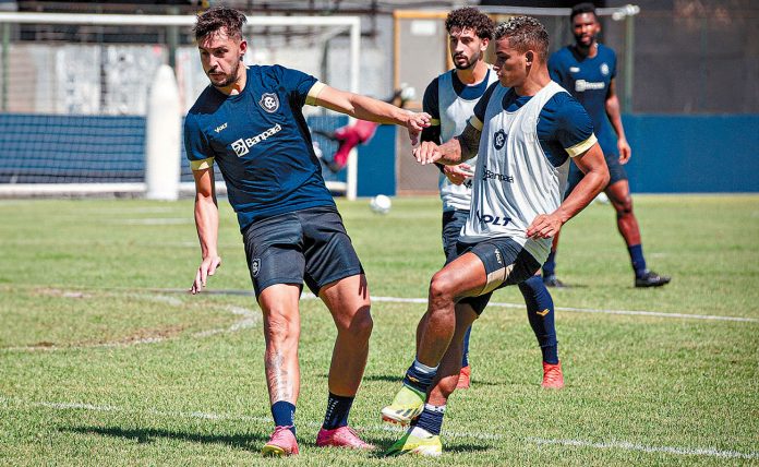 Giovanni Pavani, Guty e Felipinho – Foto: Samara Miranda (Clube do Remo)