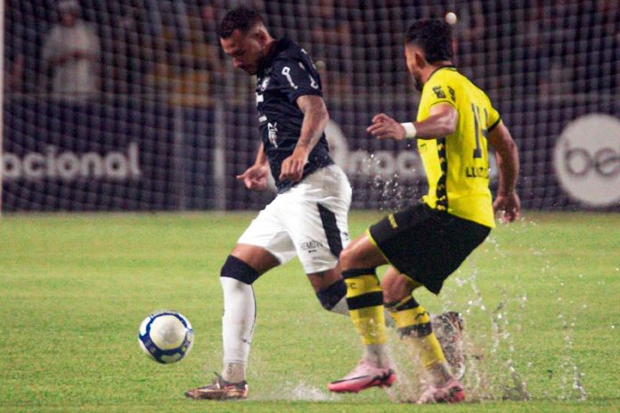 Remo 0×1 São Bernardo-SP (João Afonso) – Foto: Samara Miranda (Clube do Remo)