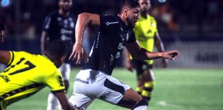 Remo 0×1 São Bernardo-SP (Paulinho Curuá) – Foto: Samara Miranda (Clube do Remo)