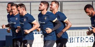 Rafael Castro, Marco Antônio, Giovanni Pavani, Paulinho Curuá, João Afonso e Helder – Foto: Samara Miranda (Clube do Remo)