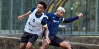 Jonny Robert e Jaderson – Foto: Samara Miranda (Clube do Remo)