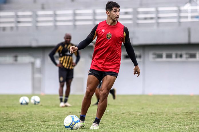 Iván Alvariño – Foto: João Normando Iván Alvariño – Foto: João Normando