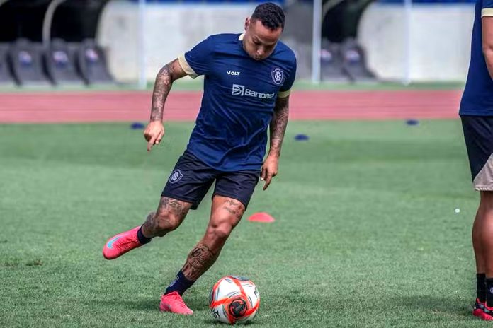 Janderson – Foto: Samara Miranda (Clube do Remo) Janderson – Foto: Samara Miranda (Clube do Remo)