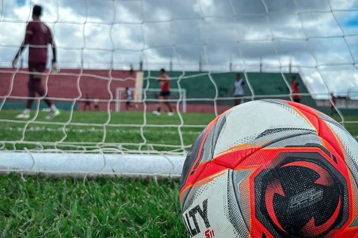 Jogadores remistas realizam atividade física – Foto: Samara Miranda (Clube do Remo)