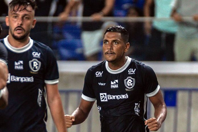 Giovanni Pavani e Pedro Rocha – Foto: Samara Miranda (Clube do Remo)