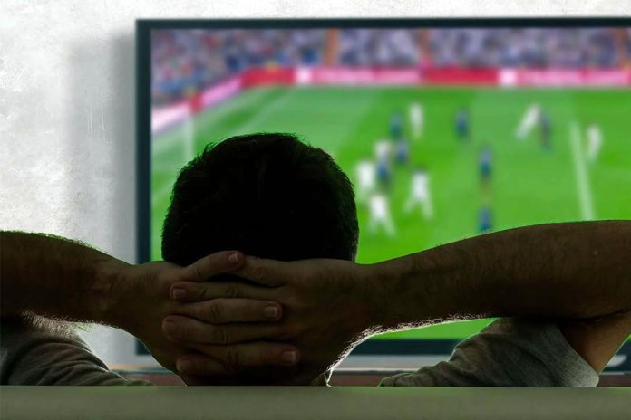 Transmissão do futebol pela TV – Foto: Reprodução (internet)