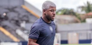 Após melhora na UTI, Jaderson recebe visita de Daniel Paulista e atletas do Remo Jaderson – Foto: Samara Miranda (Clube do Remo)