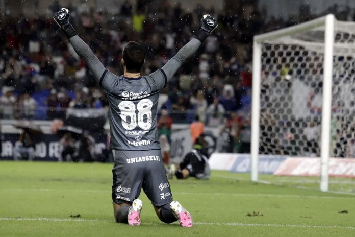 Remo 0×1 Paysandu, nos pênaltis: 6×5 (Marcelo Rangel) – Foto: Mauro Ângelo (Diário do Pará)