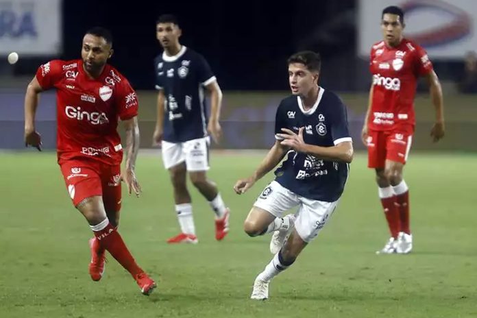 Remo 2×0 Vila Nova-GO (Ivan Alvariño e Luan Martins) – Foto: Igor Mota (O Liberal)