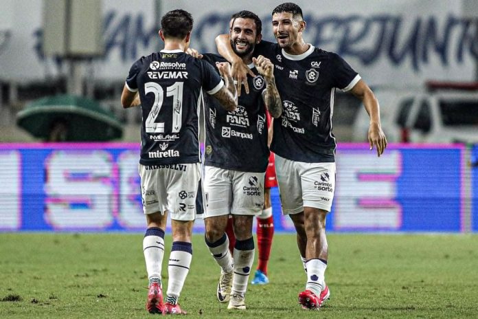 Remo 2×0 Vila Nova-GO (Alan Rodriguez, Marcelinho e Ivan Alvariño) – Foto: Marcos Júnior