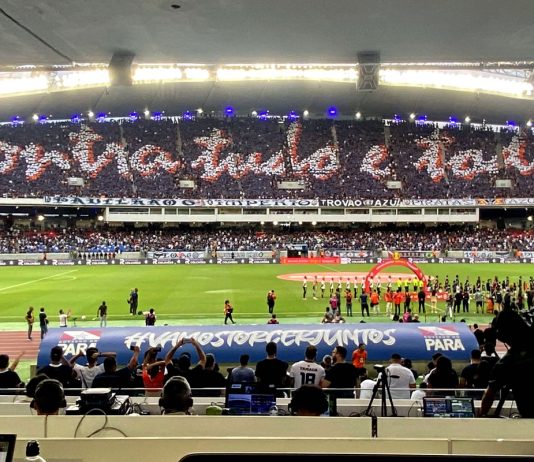 Torcida do Remo prepara mosaico para duelo contra o Flamengo-RJ no Mangueirão Fenômeno Azul no Mangueirão – Foto: Ronaldo Santos