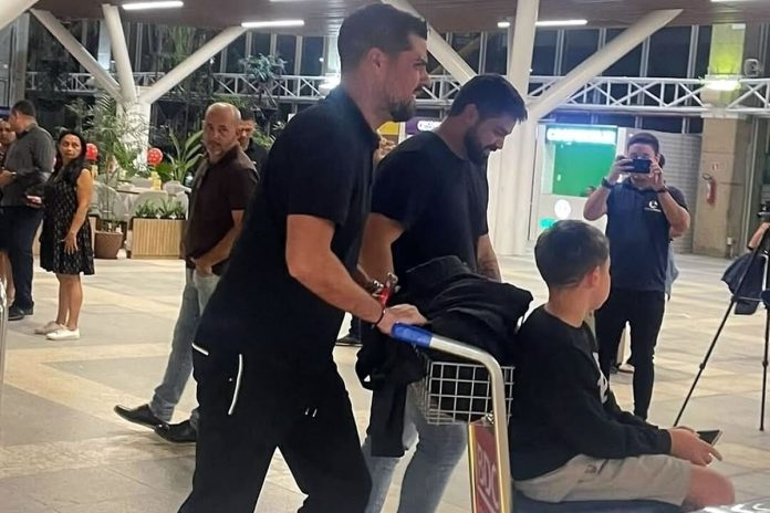 António Oliveira – Smith Ryaj (Chaves Remista)