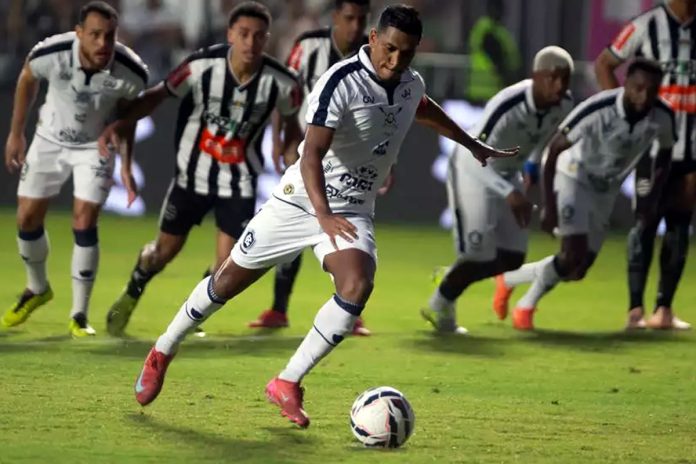 Athletic-MG 1×2 Remo (Pedro Rocha) – Foto: Samara Miranda (Clube do Remo)