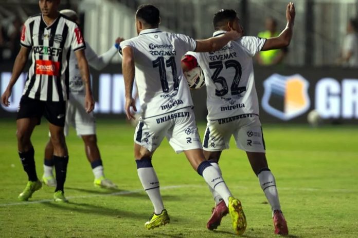 Athletic-MG 1×2 Remo (Pedro Castro e Pedro Rocha) – Foto: Samara Miranda (Clube do Remo) Athletic-MG 1×2 Remo (Pedro Castro e Pedro Rocha) – Foto: Samara Miranda (Clube do Remo)