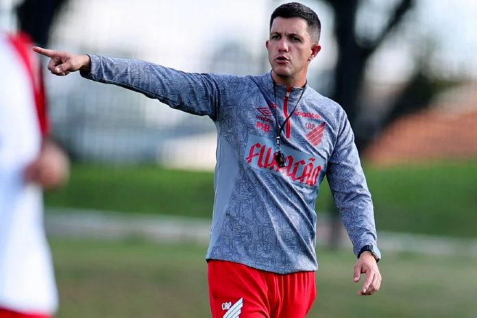 Maurício Barbieri – Foto: José Tramontin (Athletico-PR) Maurício Barbieri – Foto: José Tramontin (Athletico-PR)