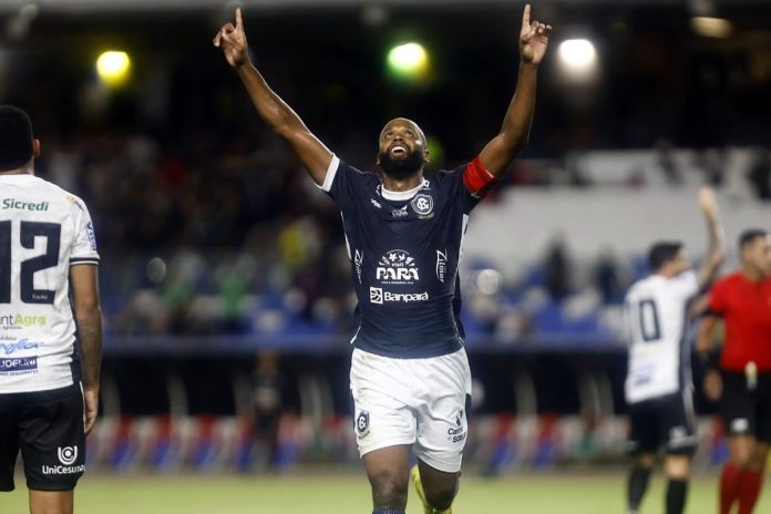 Remo 2×1 Operário-PR (Reynaldo) – Foto: Igor Mota (O Liberal)