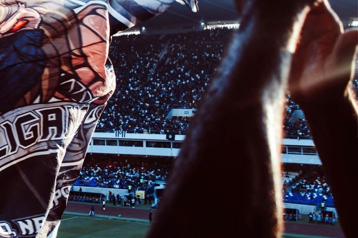 Fenômeno Azul no Mangueirão – Foto: Felipe Sacramento (Clube do Remo) Fenômeno Azul no Mangueirão – Foto: Felipe Sacramento (Clube do Remo)