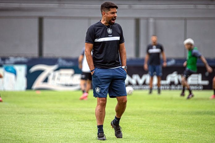 António Oliveira – Foto: Samara Miranda (Clube do Remo)