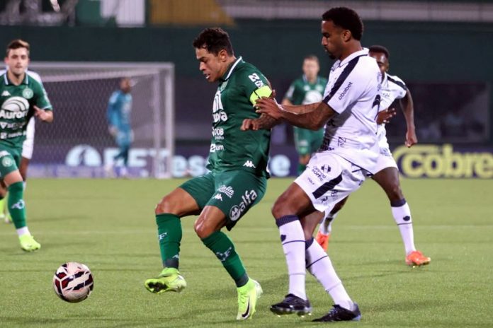 Chapecoense-SC 1×1 Remo (Kayky) – Foto: Rafael Bressan (Chapecoense-SC)