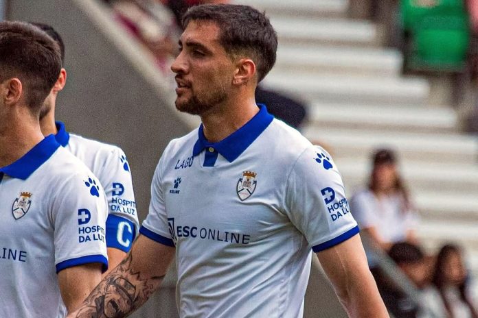 Cristian Tassano – Foto: Divulgação (Feirense-POR) Cristian Tassano – Foto: Divulgação (Feirense-POR)